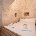 Guesthost - Trulli Luna Appartement *