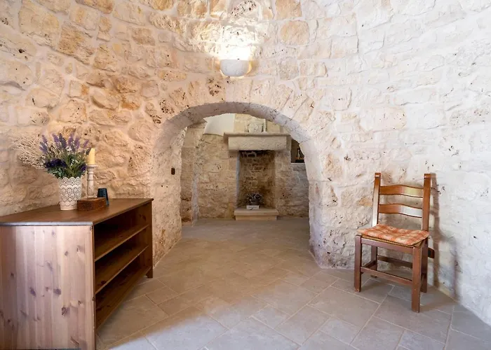 Guesthost - Trulli Luna Apartment *